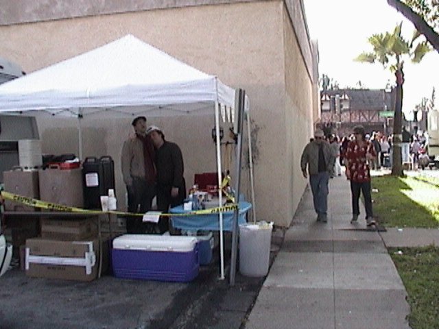 20050101kTiredConcession.JPG