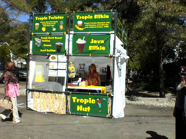 20060924bTHStandAtCD.jpg
