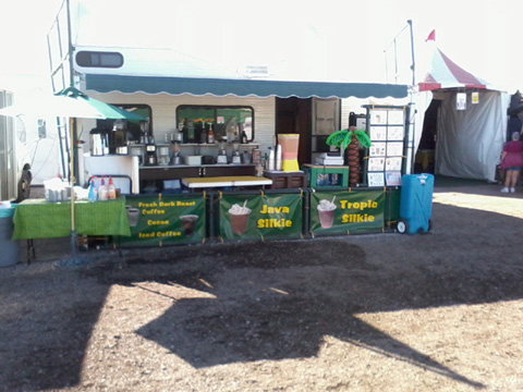 2011.0127bQRVS-THStand.jpg