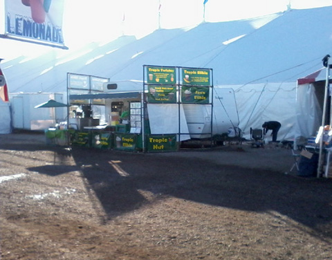 2011.0127bcQRVS-THStand.jpg
