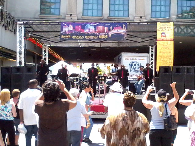 2011.0704oWingsCO-Motown.jpg