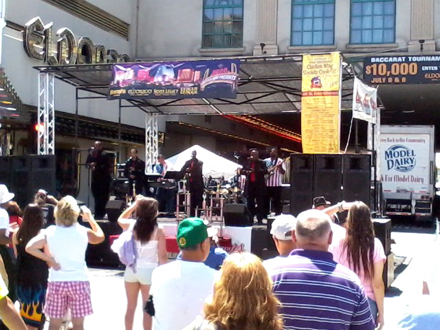 2011.0704pWingsCO-Motown.jpg