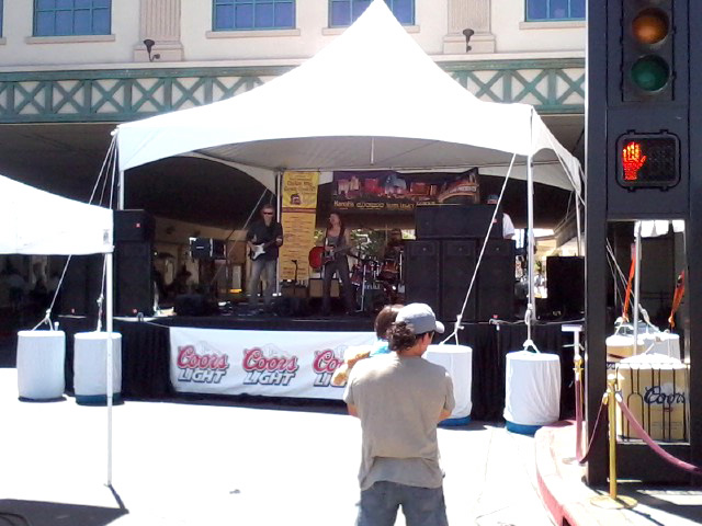 2011.0704tWingsCO-Stage2.jpg